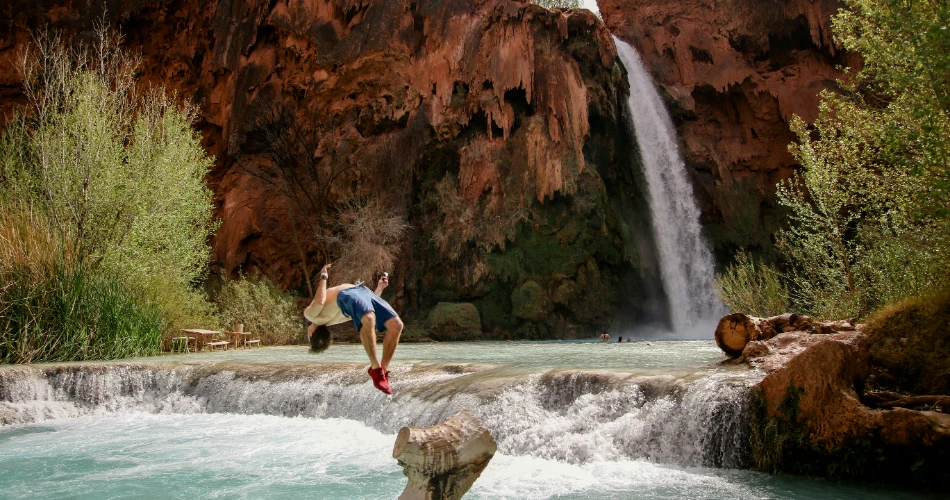 10 Best Waterfalls Hikes in and Around Orange County